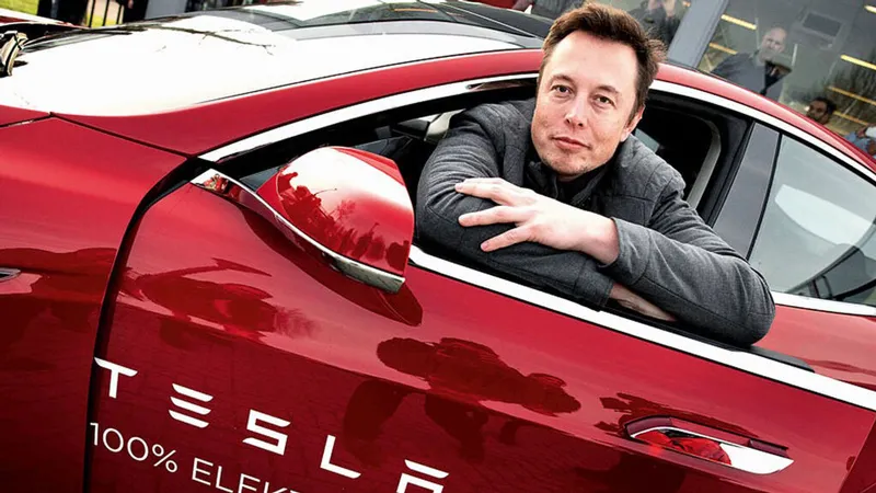 Elon Musk đạt thỏa thuận mua Twitter giá 44 tỷ USD, tương lai mới cho nền tảng mạng xã hội này? Elon Musk đạt thỏa thuận mua Twitter giá 44 tỷ USD, tương lai mới cho nền tảng mạng xã hội này?