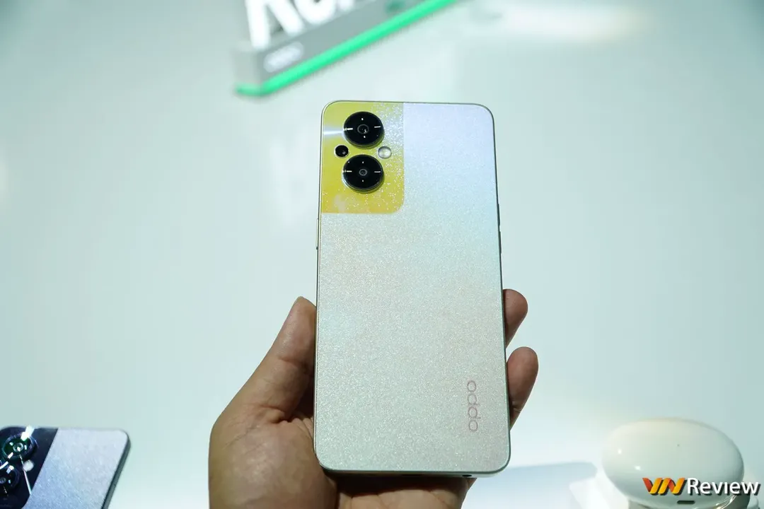 Oppo ra liền lúc ba chiếc Reno8 5G, Reno8 Z 5G và Reno8 4G tại Việt Nam, giá từ 9 đến 14 triệu đồng Oppo ra liền lúc ba chiếc Reno8 5G, Reno8 Z 5G và Reno8 4G tại Việt Nam, giá từ 9 đến 14 triệu đồng