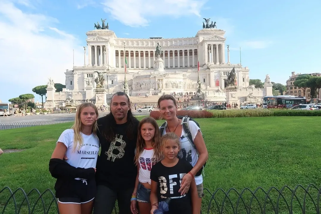 Gia đình bán hết gia sản để mua Bitcoin giờ ra sao Gia đình bán hết gia sản để mua Bitcoin giờ ra sao