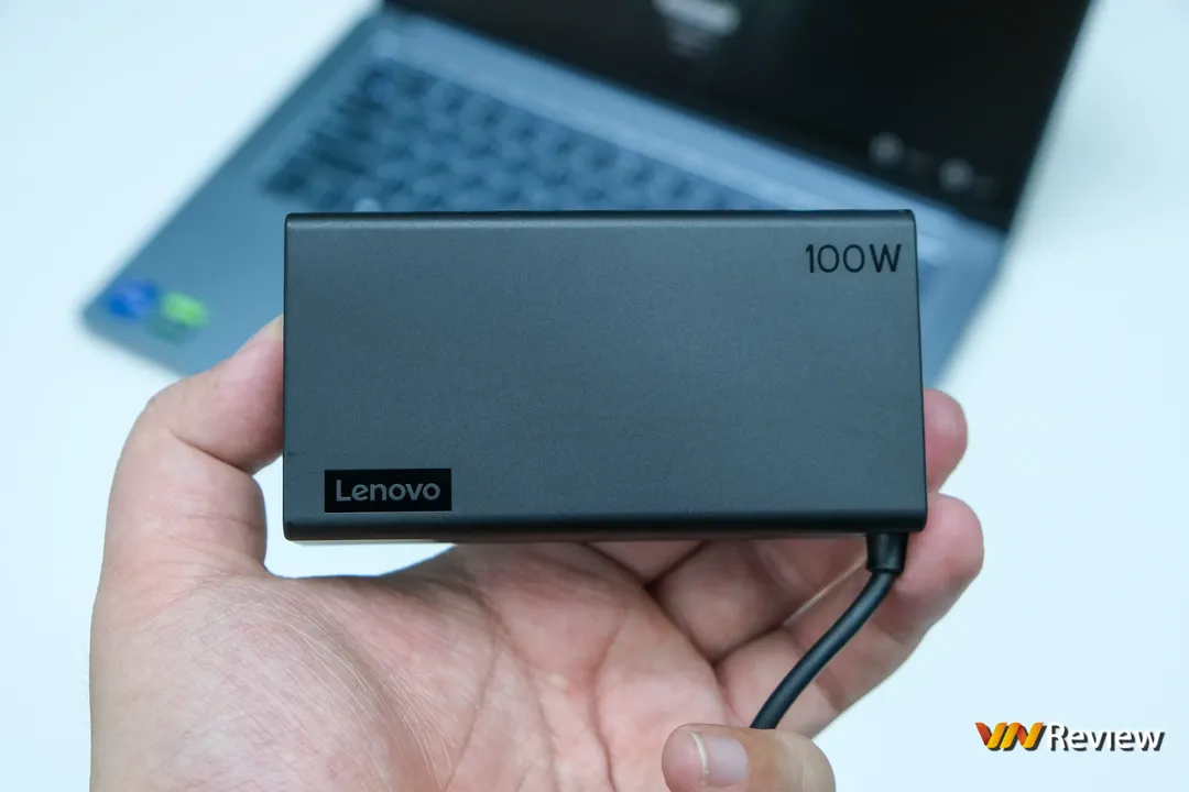 Đánh giá Lenovo Yoga Slim 7i Pro X: chiếc laptop “đa-zi-năng” đúng nghĩa đây rồi Đánh giá Lenovo Yoga Slim 7i Pro X: chiếc laptop “đa-zi-năng” đúng nghĩa đây rồi
