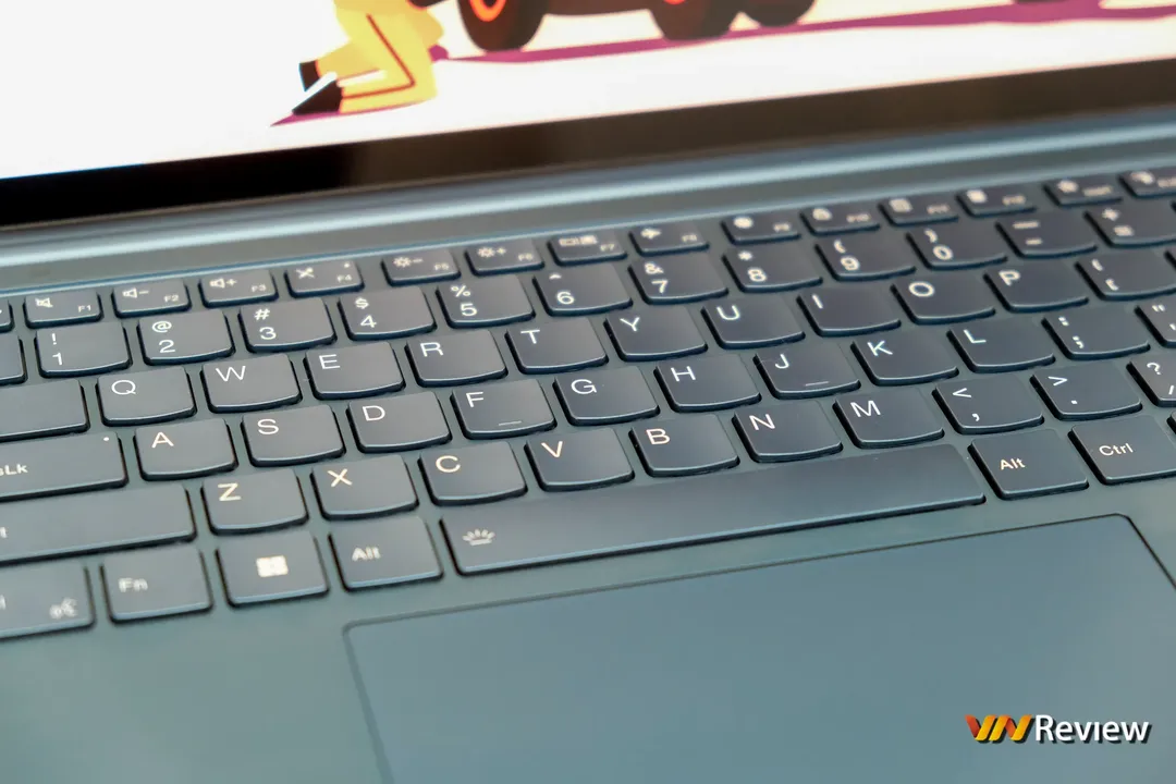 Đánh giá Lenovo Yoga Pro 9i: laptop Windows toàn diện của năm 2023 Đánh giá Lenovo Yoga Pro 9i: laptop Windows toàn diện của năm 2023