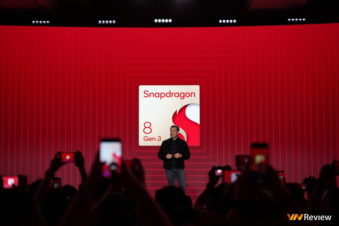 Qualcomm Snapdragon 8 Gen 3 xuất kích: mạnh hơn, nhanh hơn, mát hơn, ngập tràn công nghệ AI tạo sinh  Qualcomm Snapdragon 8 Gen 3 xuất kích: mạnh hơn, nhanh hơn, mát hơn, ngập tràn công nghệ AI tạo sinh
