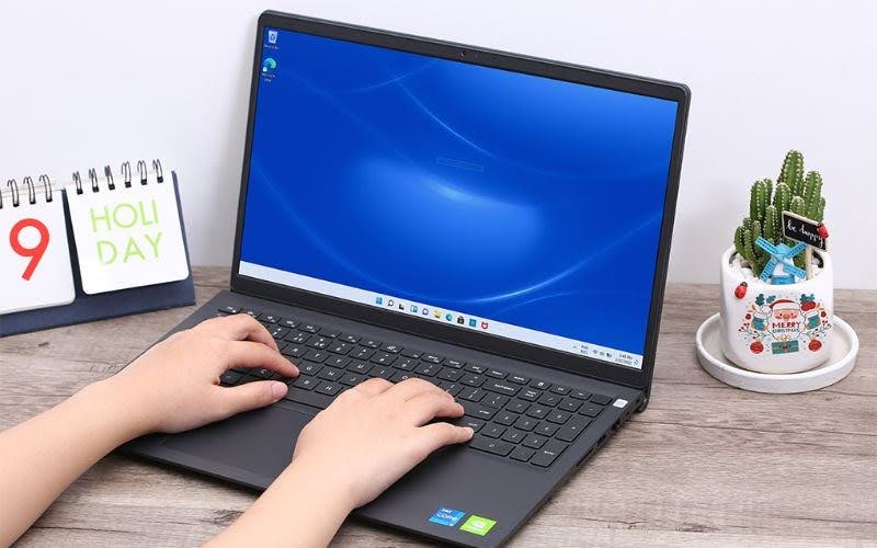 Tham khảo các mẫu laptop dành cho dân văn phòng Tham khảo các mẫu laptop dành cho dân văn phòng