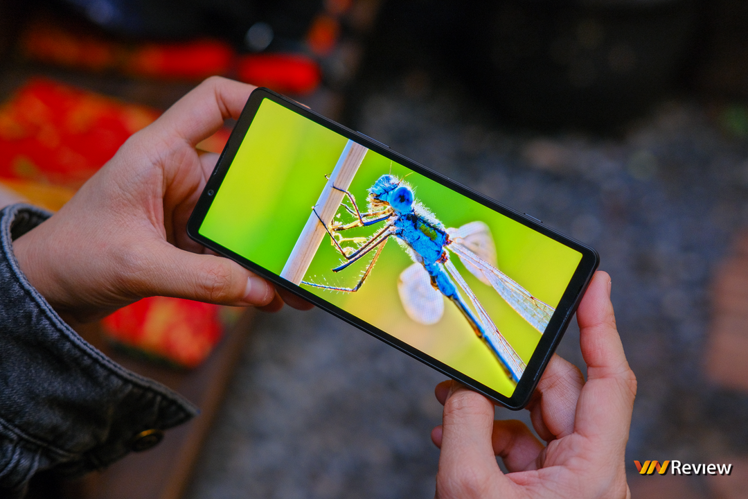 Đánh giá Sony Xperia 5 V: Điện thoại nhỏ gánh những trọng trách lớn Đánh giá Sony Xperia 5 V: Điện thoại nhỏ gánh những trọng trách lớn