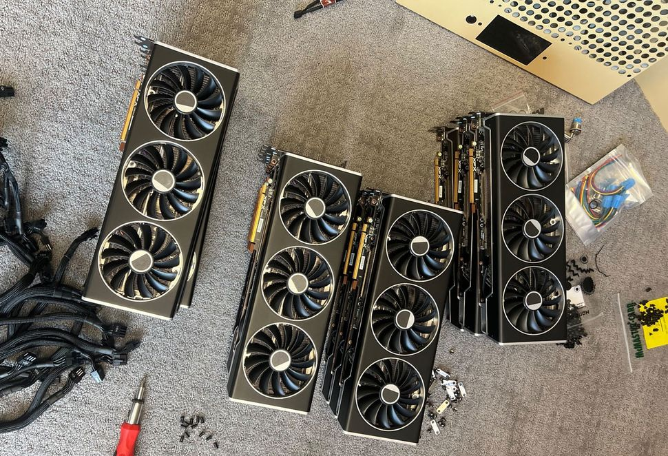Nhà sản xuất máy tính “than trời kể khổ” vì chip AMD, dọa sẽ chuyển sang Intel Nhà sản xuất máy tính “than trời kể khổ” vì chip AMD, dọa sẽ chuyển sang Intel