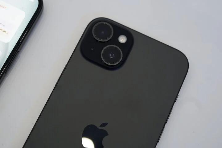 Tất tần tật về iPhone SE 4: Thời điểm ra mắt, cấu hình phần cứng Tất tần tật về iPhone SE 4: Thời điểm ra mắt, cấu hình phần cứng