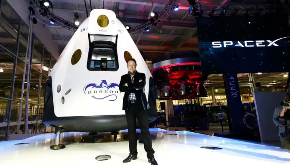Elon Musk nhắn tin bảo bố “trật tự” sau khi bị bố làm bẽ mặt trên báo chí Elon Musk nhắn tin bảo bố “trật tự” sau khi bị bố làm bẽ mặt trên báo chí