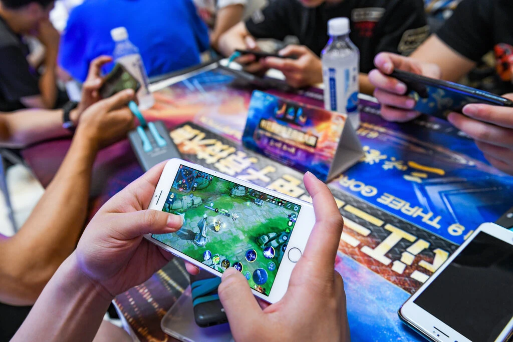 Game thủ Trung Quốc hiện cảm thấy “mỗi ngày đều là ngày tận thế” Game thủ Trung Quốc hiện cảm thấy “mỗi ngày đều là ngày tận thế”