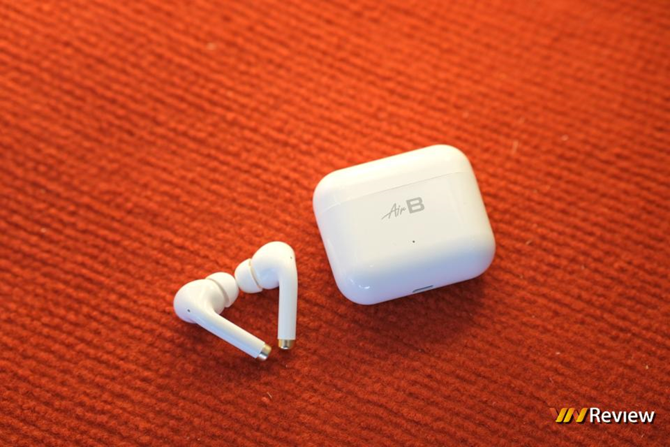 Đánh giá tai nghe true wireless AirB Pro: Ấn tượng “made in Vietnam” và chặng đường dài phía trước Đánh giá tai nghe true wireless AirB Pro: Ấn tượng “made in Vietnam” và chặng đường dài phía trước