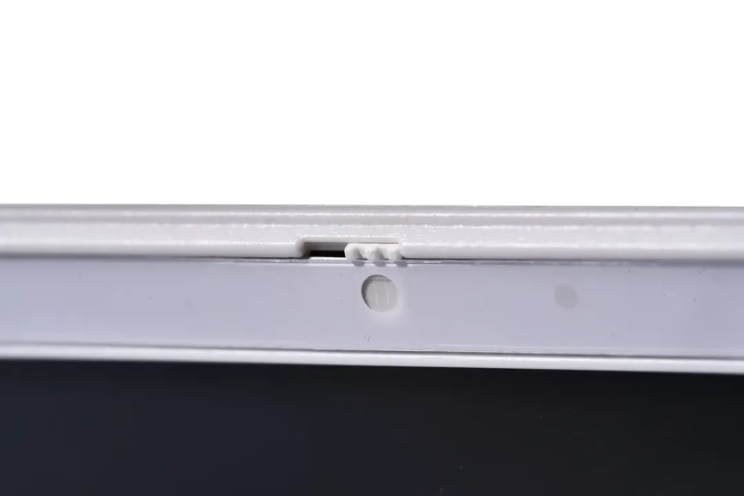 Fujitsu ra mắt laptop siêu nhẹ UH-X Series 2022: nặng chỉ 878g, chip Intel Gen 12, độ bền chuẩn quân sự Fujitsu ra mắt laptop siêu nhẹ UH-X Series 2022: nặng chỉ 878g, chip Intel Gen 12, độ bền chuẩn quân sự