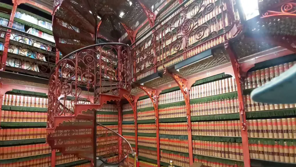 7 thư viện đẹp nhất thế giới với bộ sưu tập sách khổng lồ, nội thất xa hoa và kiến trúc vô cùng độc đáo 7 thư viện đẹp nhất thế giới với bộ sưu tập sách khổng lồ, nội thất xa hoa và kiến trúc vô cùng độc đáo