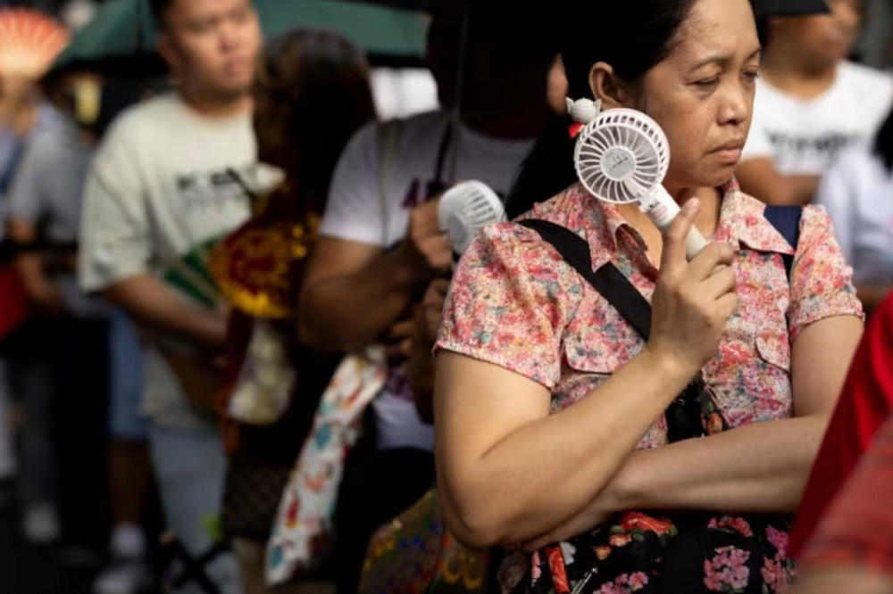 Nắng nóng gay gắt ở Đông Nam Á, nhiều nước phải ra cảnh báo khẩn Nắng nóng gay gắt ở Đông Nam Á, nhiều nước phải ra cảnh báo khẩn